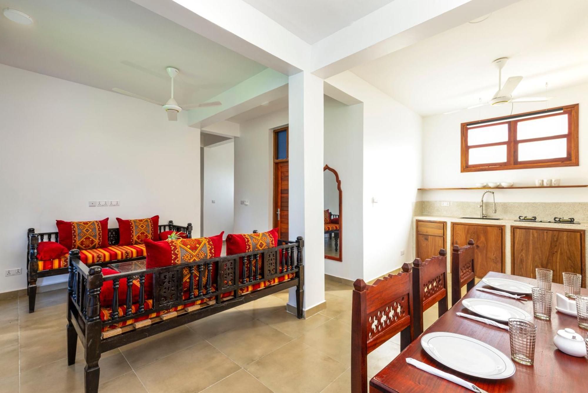 Tasneem Islamic Luxury Suites Jambiani  Exterior foto